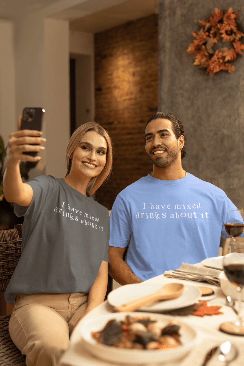 I have mixed drinks about it, Cotton T-shirt - JonesTees